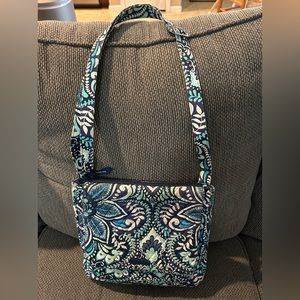 Vera Bradley Essential Mailbag Crossbody